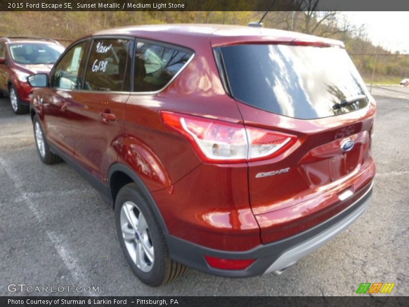 Sunset Metallic / Medium Light Stone 2015 Ford Escape SE