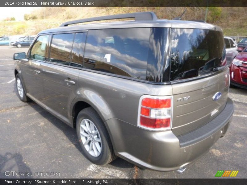Mineral Gray / Charcoal Black 2014 Ford Flex SE
