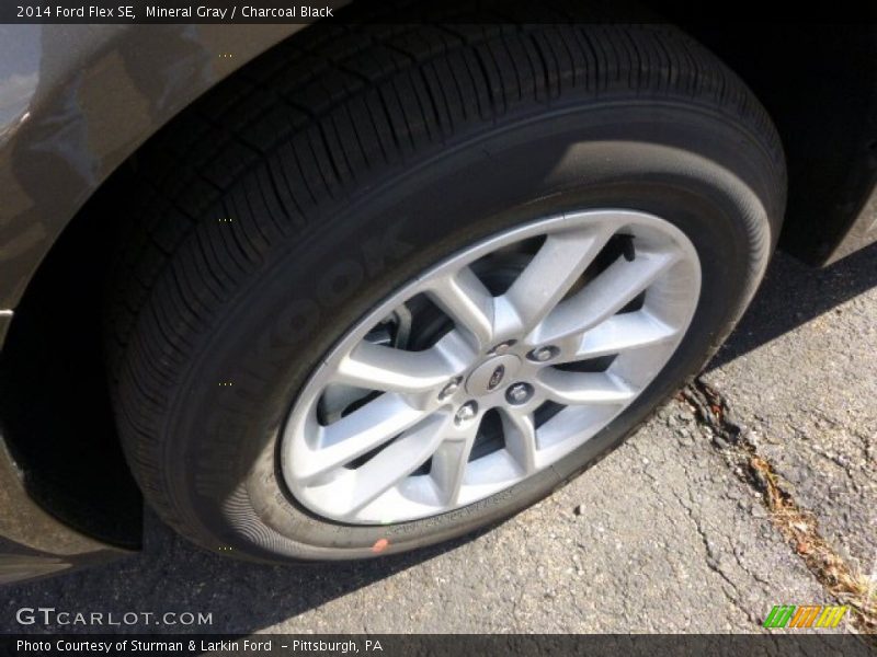 Mineral Gray / Charcoal Black 2014 Ford Flex SE