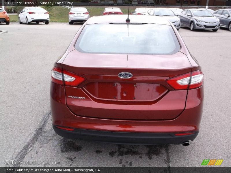 Sunset / Earth Gray 2014 Ford Fusion S