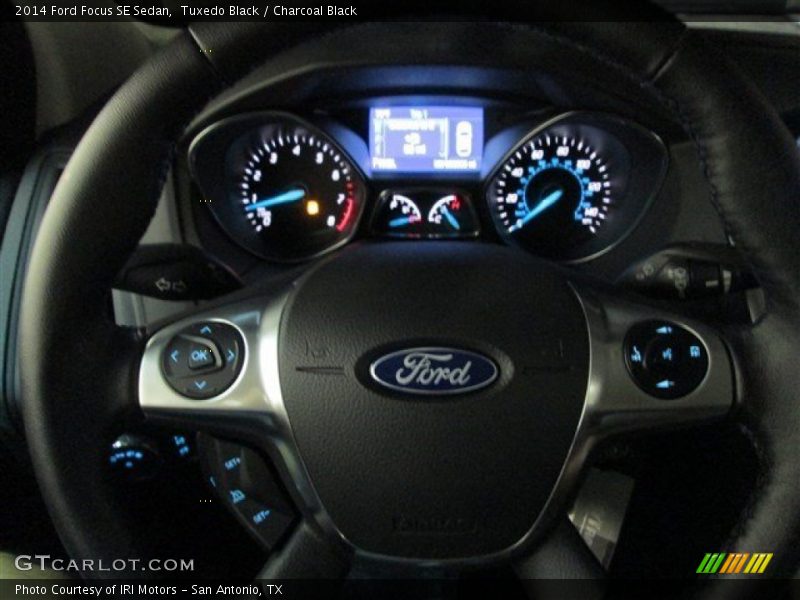 Tuxedo Black / Charcoal Black 2014 Ford Focus SE Sedan