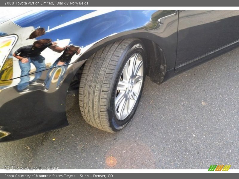 Black / Ivory Beige 2008 Toyota Avalon Limited