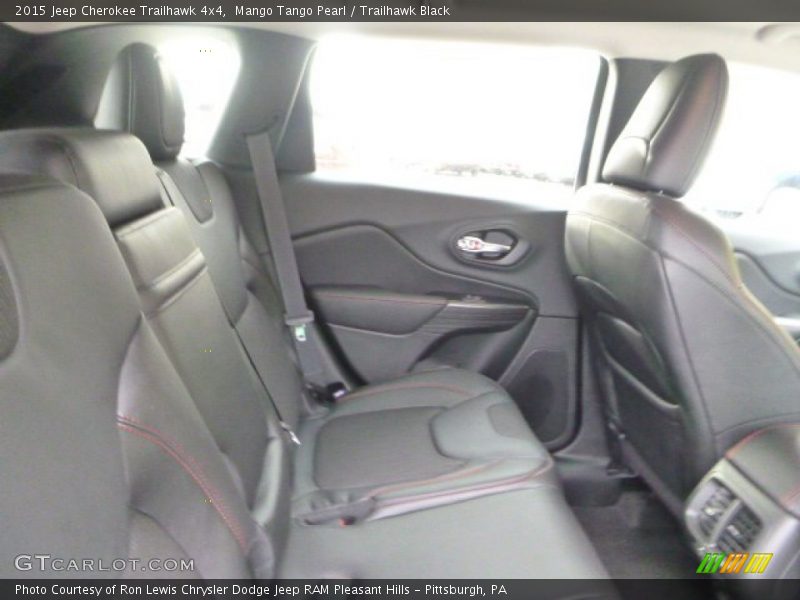 Mango Tango Pearl / Trailhawk Black 2015 Jeep Cherokee Trailhawk 4x4