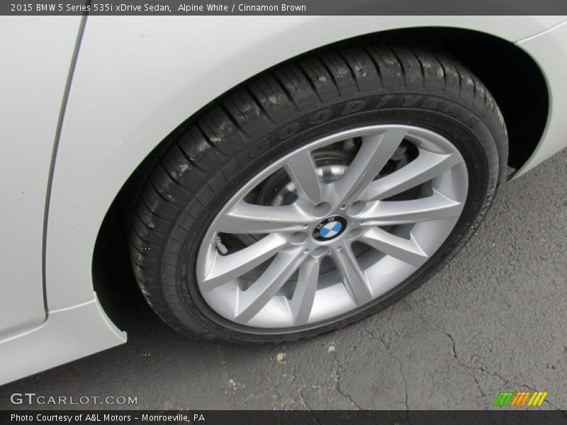 Alpine White / Cinnamon Brown 2015 BMW 5 Series 535i xDrive Sedan