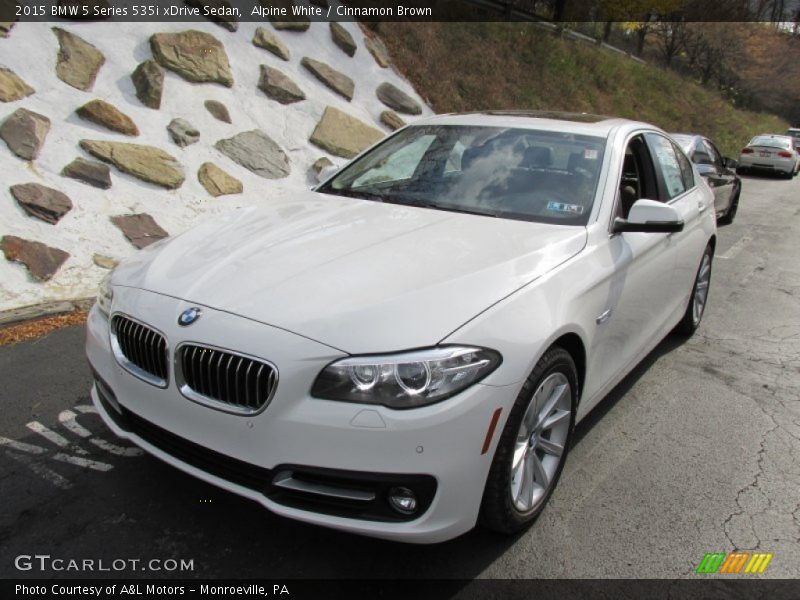 Alpine White / Cinnamon Brown 2015 BMW 5 Series 535i xDrive Sedan