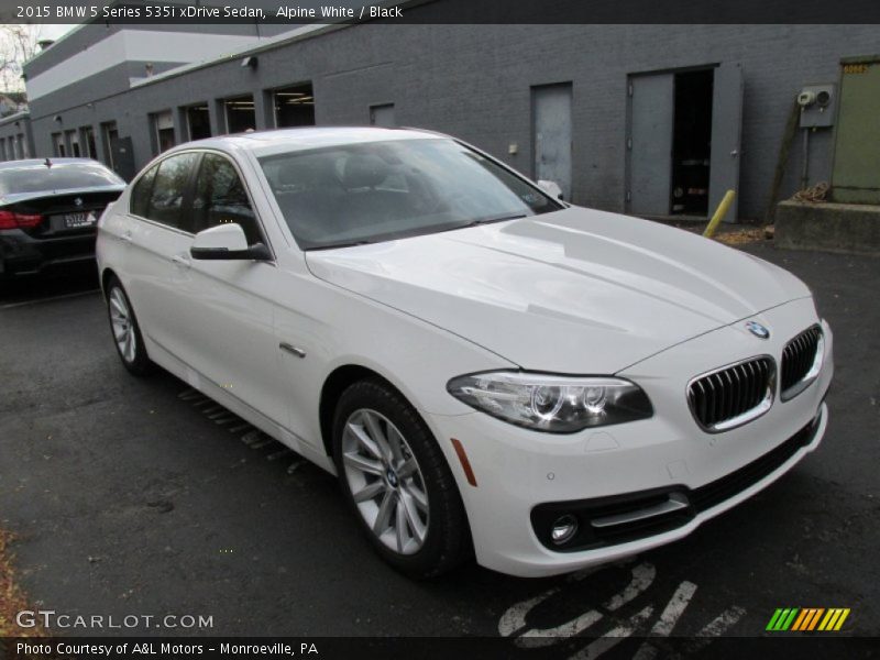 Alpine White / Black 2015 BMW 5 Series 535i xDrive Sedan