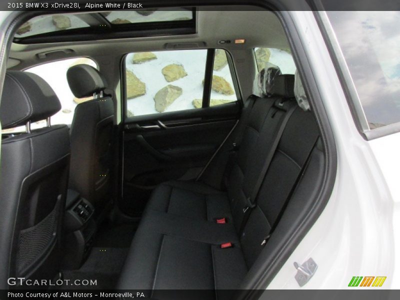 Alpine White / Black 2015 BMW X3 xDrive28i