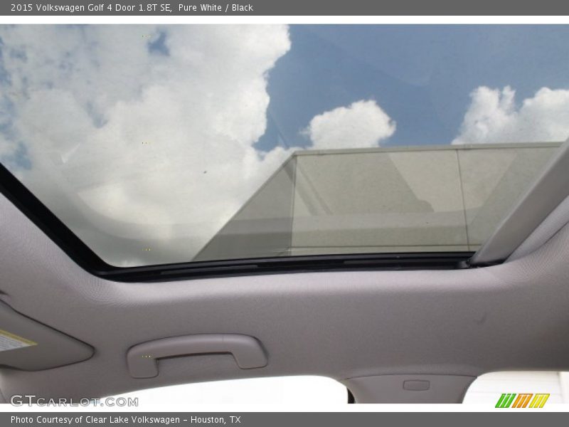 Pure White / Black 2015 Volkswagen Golf 4 Door 1.8T SE