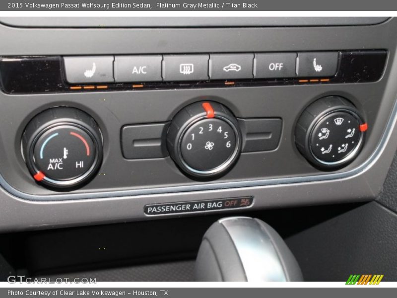 Platinum Gray Metallic / Titan Black 2015 Volkswagen Passat Wolfsburg Edition Sedan