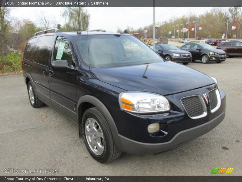 Front 3/4 View of 2006 Montana SV6