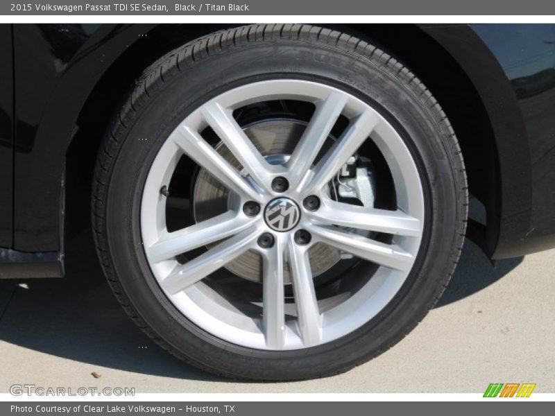 2015 Passat TDI SE Sedan Wheel