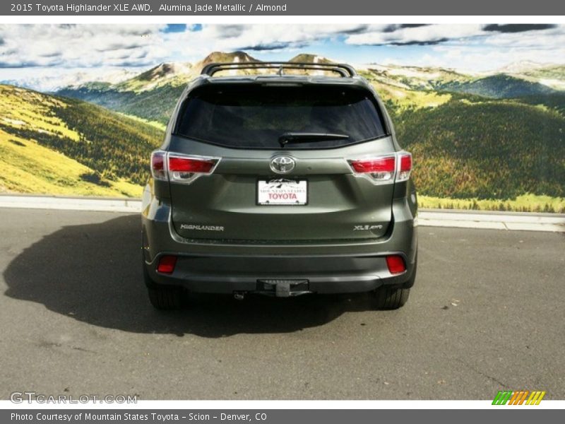 Alumina Jade Metallic / Almond 2015 Toyota Highlander XLE AWD