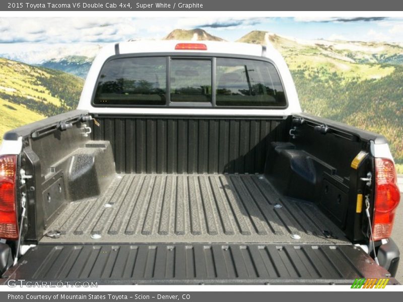 Super White / Graphite 2015 Toyota Tacoma V6 Double Cab 4x4