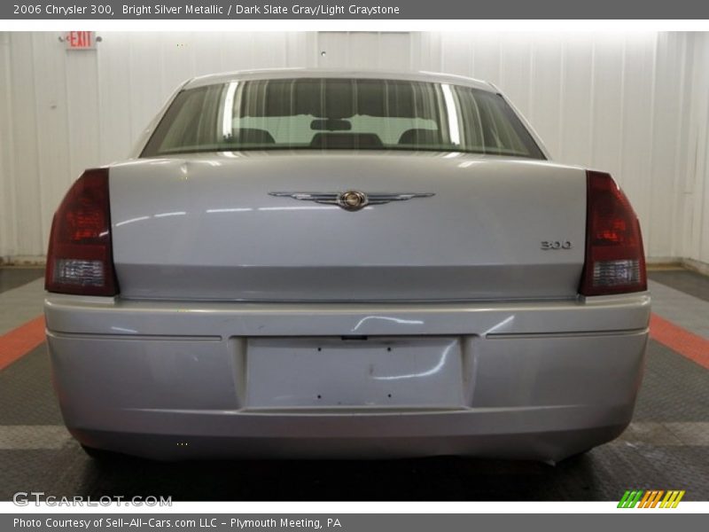 Bright Silver Metallic / Dark Slate Gray/Light Graystone 2006 Chrysler 300