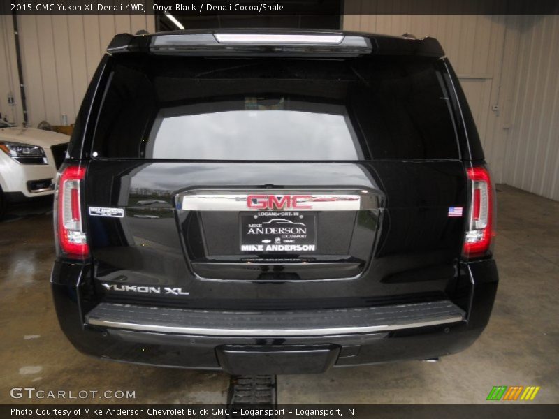 Onyx Black / Denali Cocoa/Shale 2015 GMC Yukon XL Denali 4WD