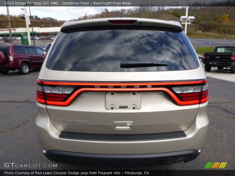 Sandstone Pearl / Black/Light Frost Beige 2014 Dodge Durango SXT AWD