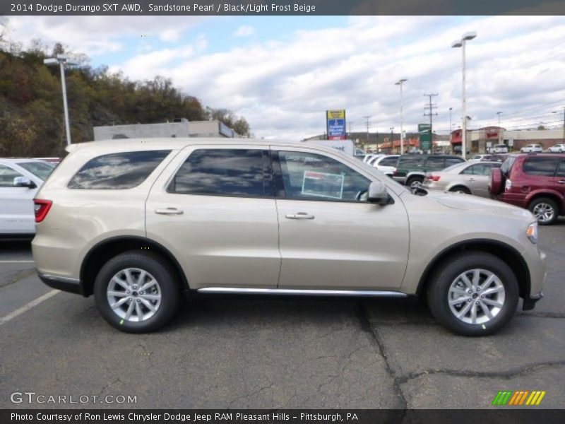 Sandstone Pearl / Black/Light Frost Beige 2014 Dodge Durango SXT AWD