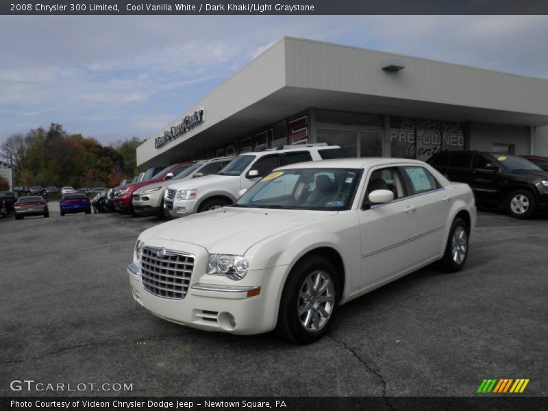 Cool Vanilla White / Dark Khaki/Light Graystone 2008 Chrysler 300 Limited