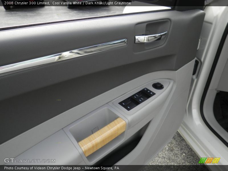 Cool Vanilla White / Dark Khaki/Light Graystone 2008 Chrysler 300 Limited
