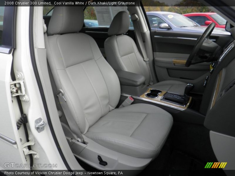 Cool Vanilla White / Dark Khaki/Light Graystone 2008 Chrysler 300 Limited
