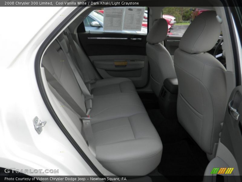 Cool Vanilla White / Dark Khaki/Light Graystone 2008 Chrysler 300 Limited