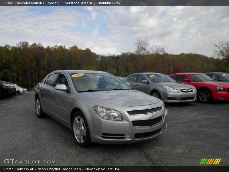 Front 3/4 View of 2008 Malibu LT Sedan