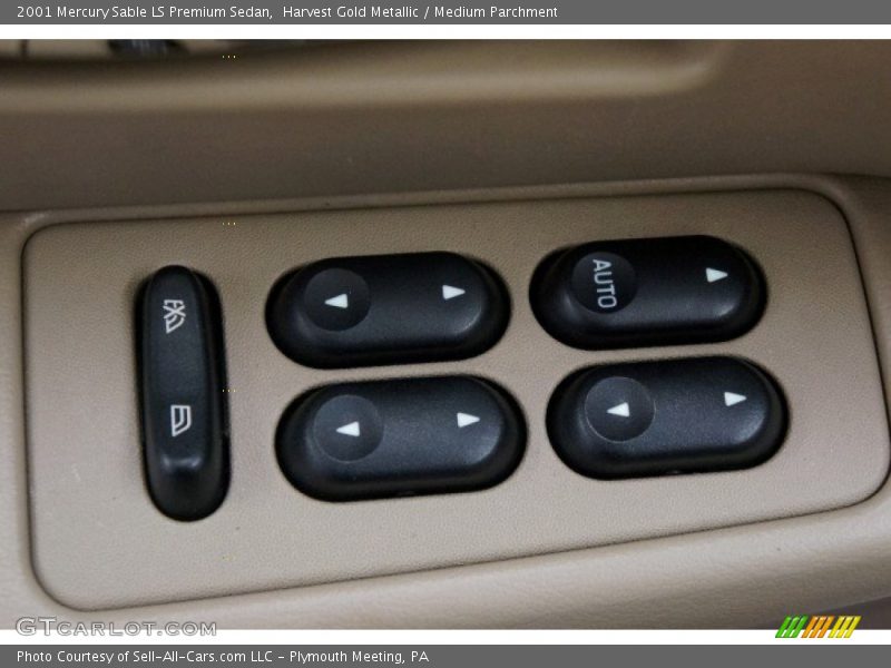 Harvest Gold Metallic / Medium Parchment 2001 Mercury Sable LS Premium Sedan