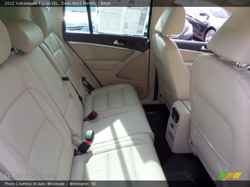 Deep Black Metallic / Beige 2012 Volkswagen Tiguan SEL