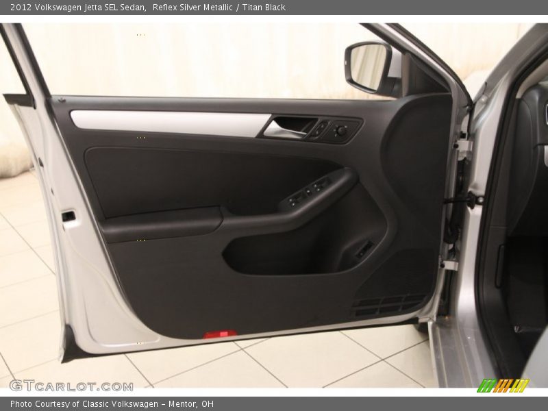 Reflex Silver Metallic / Titan Black 2012 Volkswagen Jetta SEL Sedan