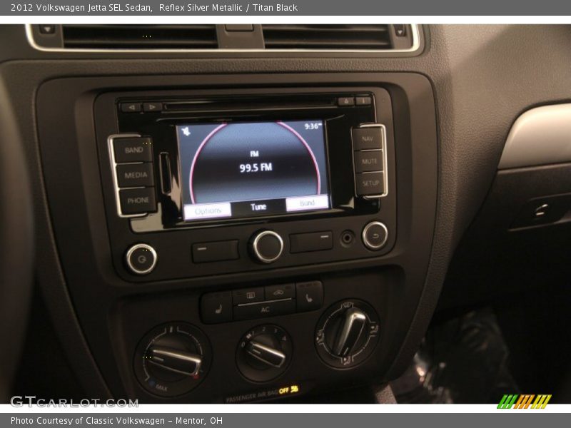 Reflex Silver Metallic / Titan Black 2012 Volkswagen Jetta SEL Sedan