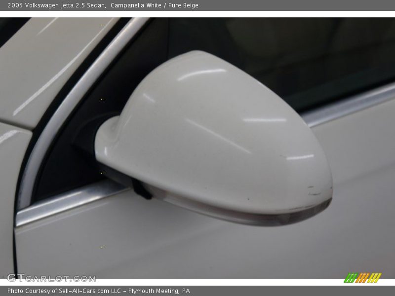 Campanella White / Pure Beige 2005 Volkswagen Jetta 2.5 Sedan