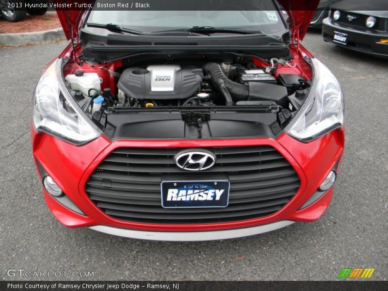 Boston Red / Black 2013 Hyundai Veloster Turbo