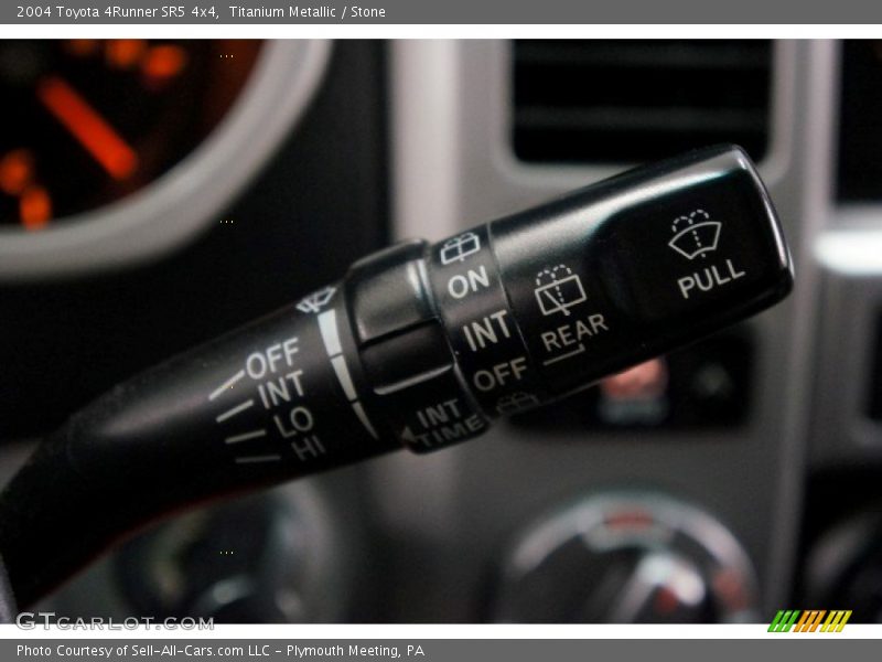 Titanium Metallic / Stone 2004 Toyota 4Runner SR5 4x4
