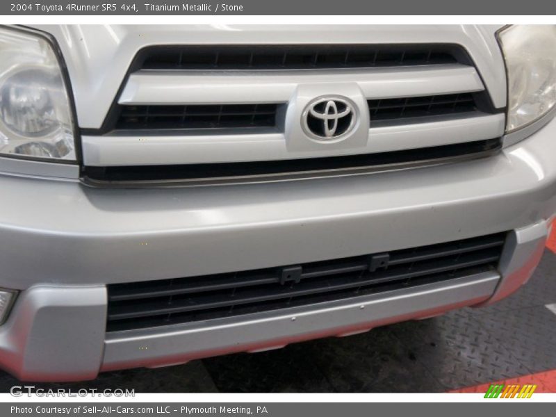 Titanium Metallic / Stone 2004 Toyota 4Runner SR5 4x4