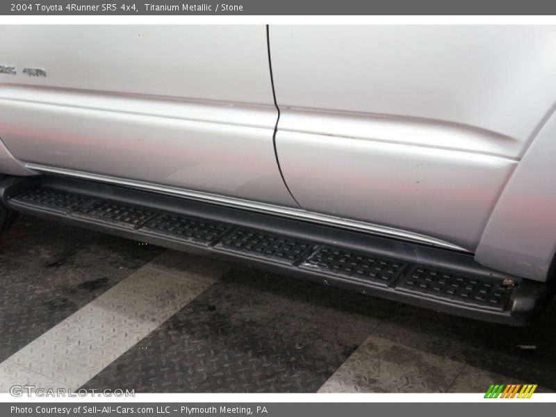 Titanium Metallic / Stone 2004 Toyota 4Runner SR5 4x4