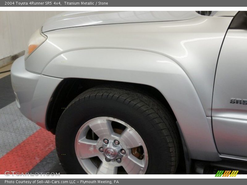 Titanium Metallic / Stone 2004 Toyota 4Runner SR5 4x4