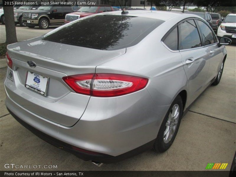 Ingot Silver Metallic / Earth Gray 2015 Ford Fusion S