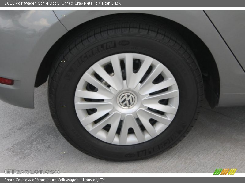 United Gray Metallic / Titan Black 2011 Volkswagen Golf 4 Door