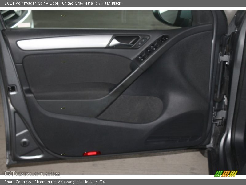 United Gray Metallic / Titan Black 2011 Volkswagen Golf 4 Door