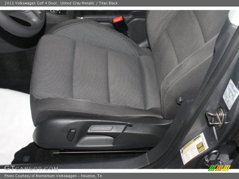 United Gray Metallic / Titan Black 2011 Volkswagen Golf 4 Door