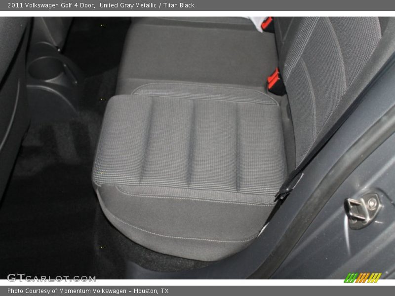 United Gray Metallic / Titan Black 2011 Volkswagen Golf 4 Door