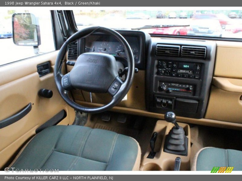 Controls of 1998 Wrangler Sahara 4x4
