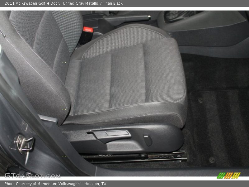 United Gray Metallic / Titan Black 2011 Volkswagen Golf 4 Door