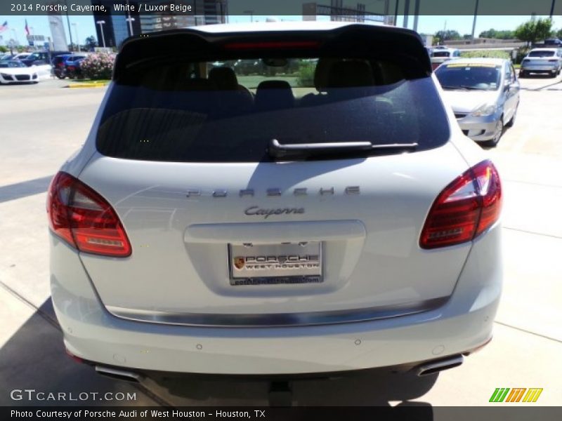 White / Luxor Beige 2014 Porsche Cayenne