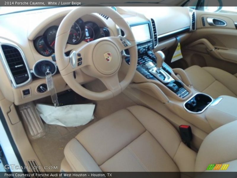 White / Luxor Beige 2014 Porsche Cayenne