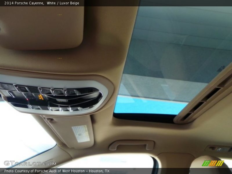 White / Luxor Beige 2014 Porsche Cayenne