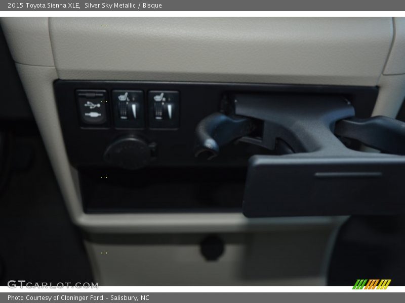 Silver Sky Metallic / Bisque 2015 Toyota Sienna XLE
