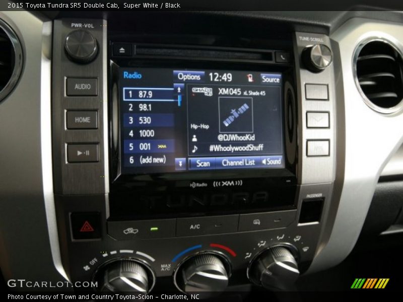 Super White / Black 2015 Toyota Tundra SR5 Double Cab
