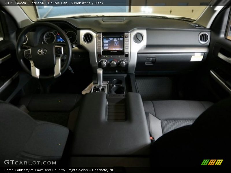 Super White / Black 2015 Toyota Tundra SR5 Double Cab