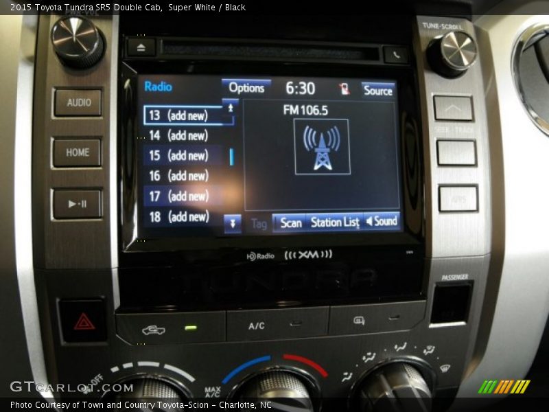 Super White / Black 2015 Toyota Tundra SR5 Double Cab